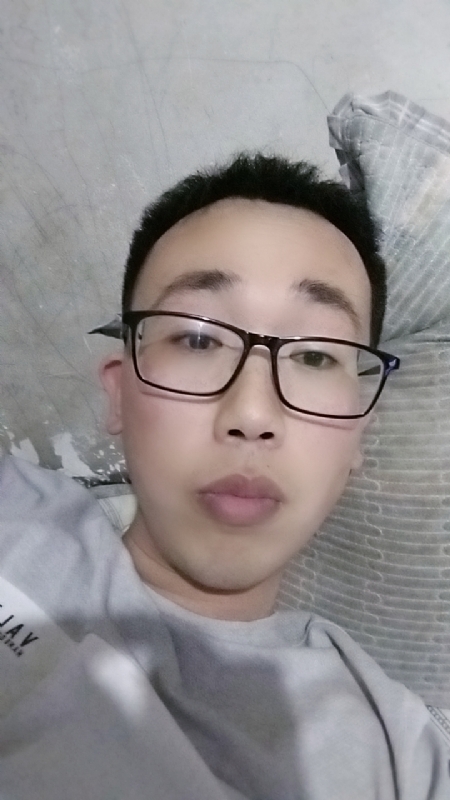 喜欢比我大的女人的第一张照片--兴城中老年相亲网